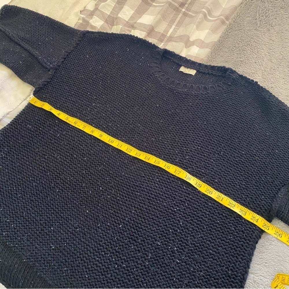 Easel Chunky Knit 3/4 Sleeve Long Line Sweater Black: M/L - Picture 9 of 10